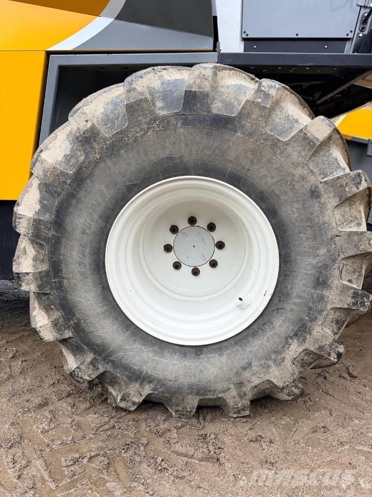 Sampo-Rosenlew 2065 Комбайни