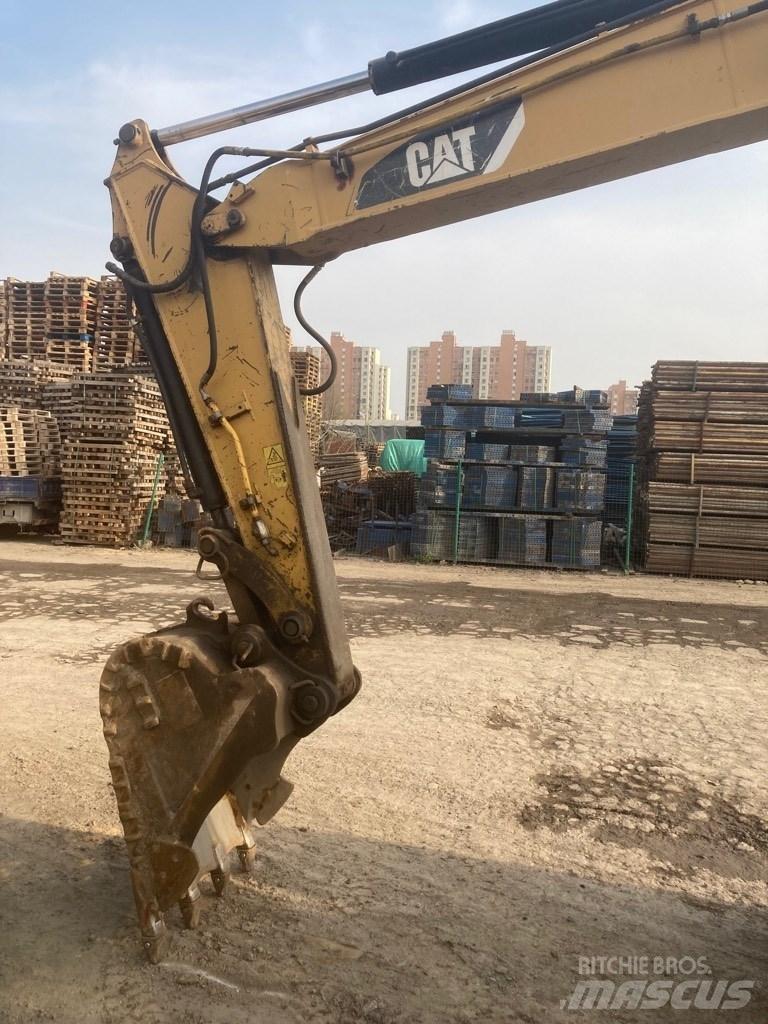 CAT 307 D Верижен екскаватор
