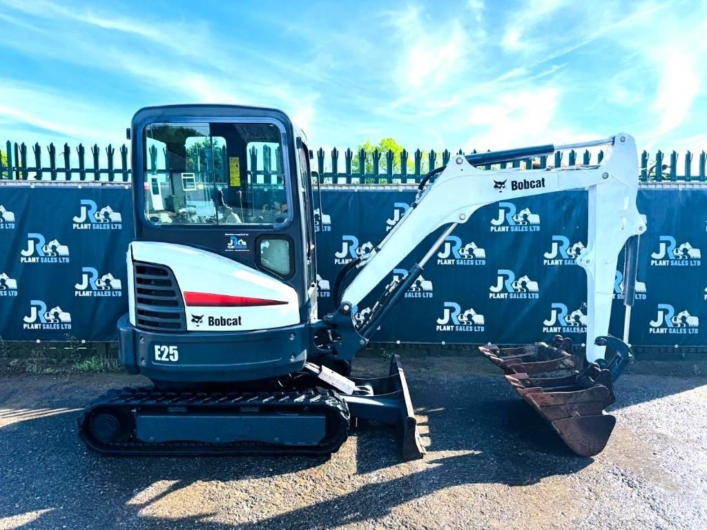 Bobcat E 25 Мини екскаватори < 7 т