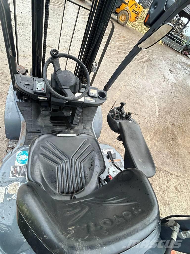 Toyota Tonero Камиони с АГУ