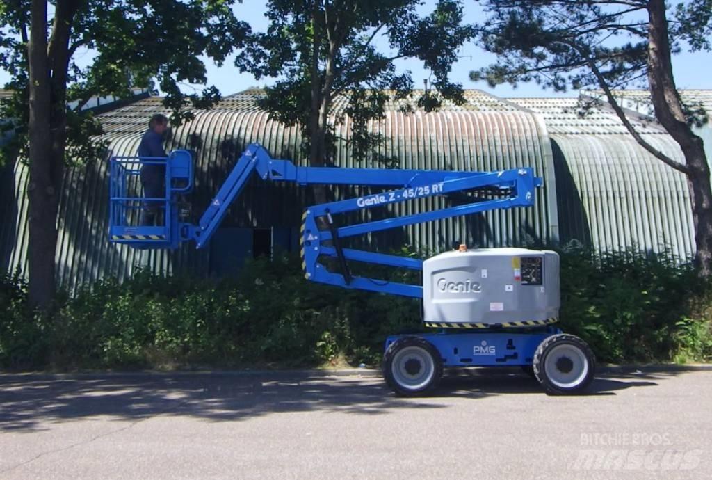 Genie Z45/25JRT Съчленени стрелови подемници