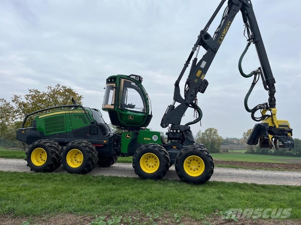John Deere 1170G Харвестери