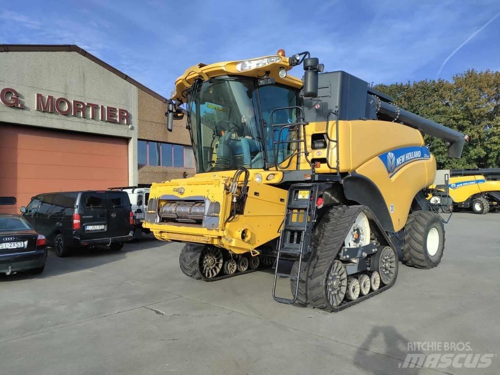 New Holland CR 9090 Комбайни