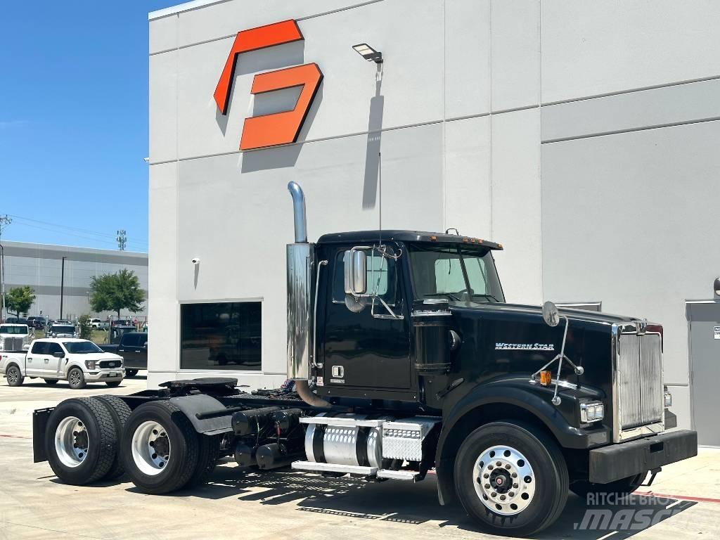 Western Star 4900 Влекачи
