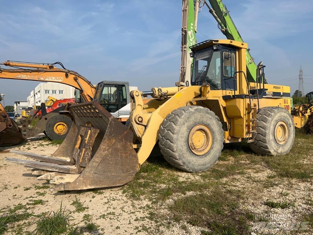 Komatsu WA 500-1 Колесни товарачи