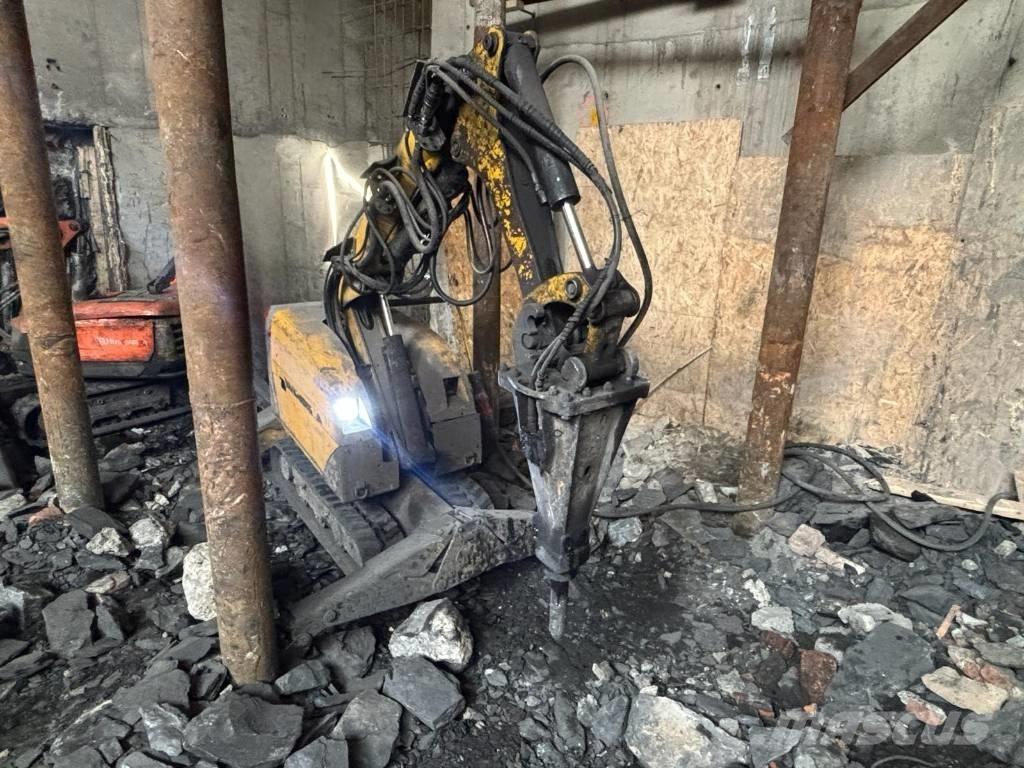 Brokk 180 Багери за разрушаване

