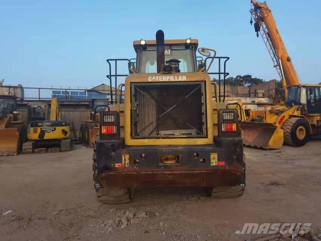 CAT 966 H Колесни товарачи