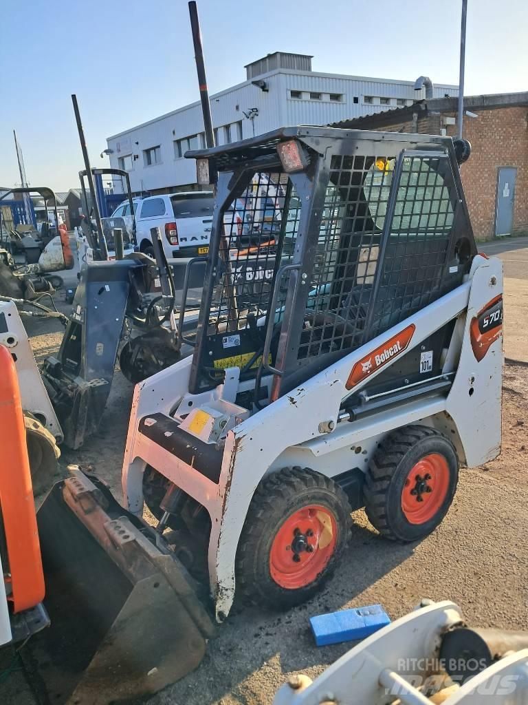 Bobcat S 70 Мини товарачи
