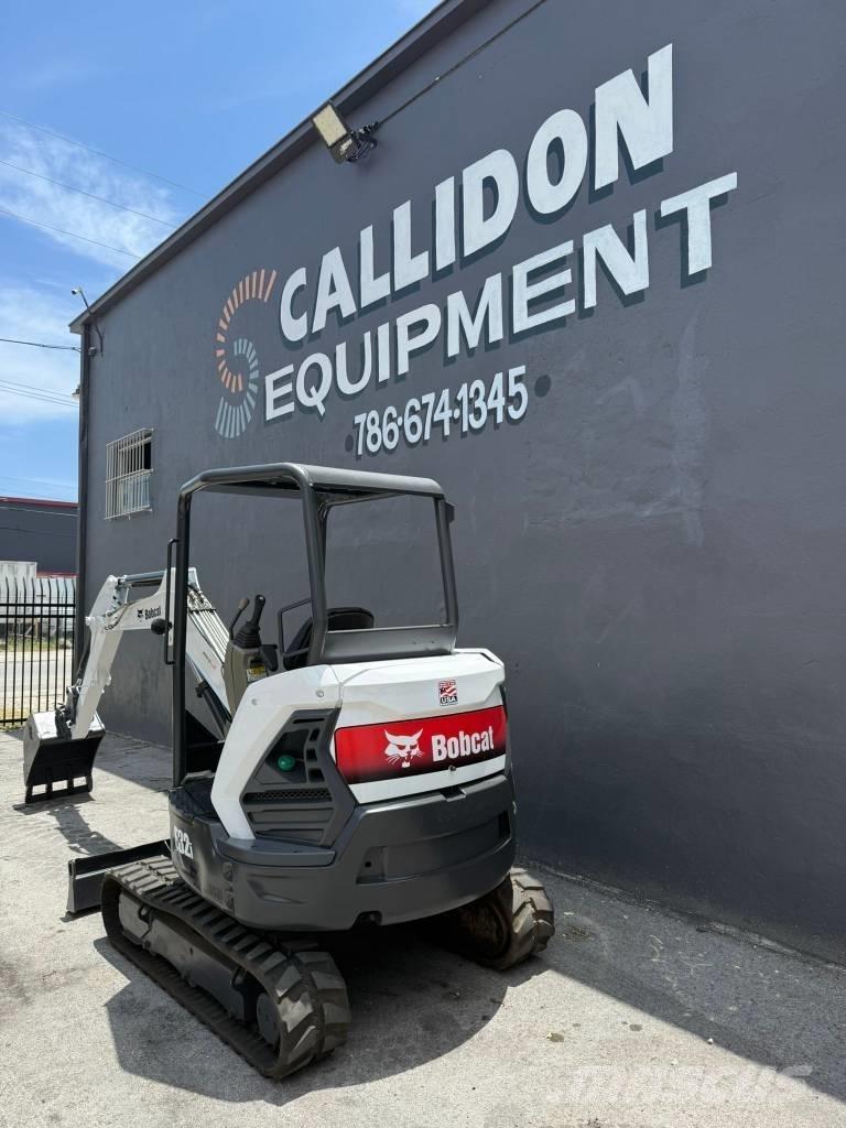 Bobcat E 32i Мини екскаватори < 7 т