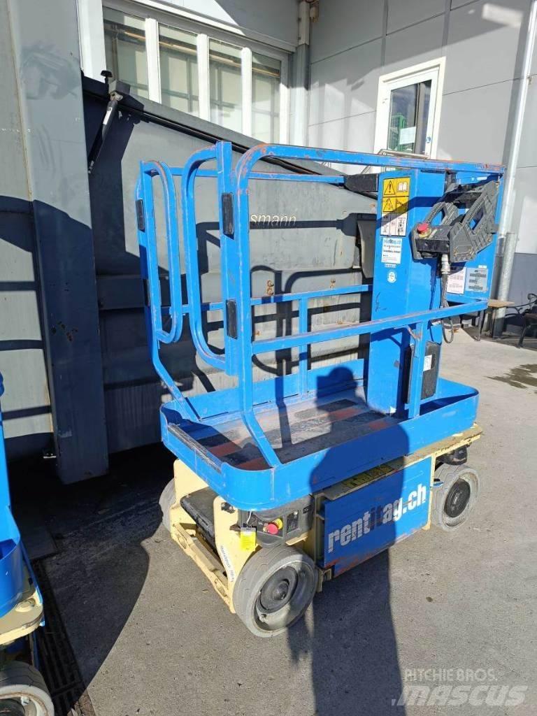 JLG 1230 ES Вертикални мачтови повдигачи
