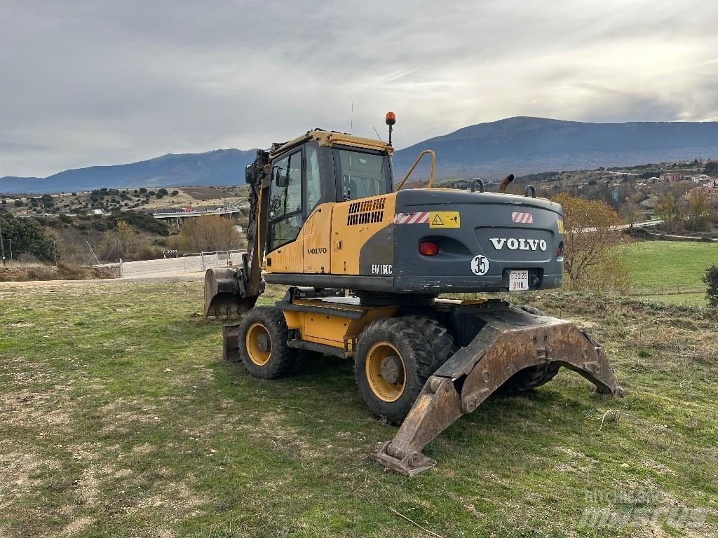 Volvo EW 140 C Колесни екскаватори