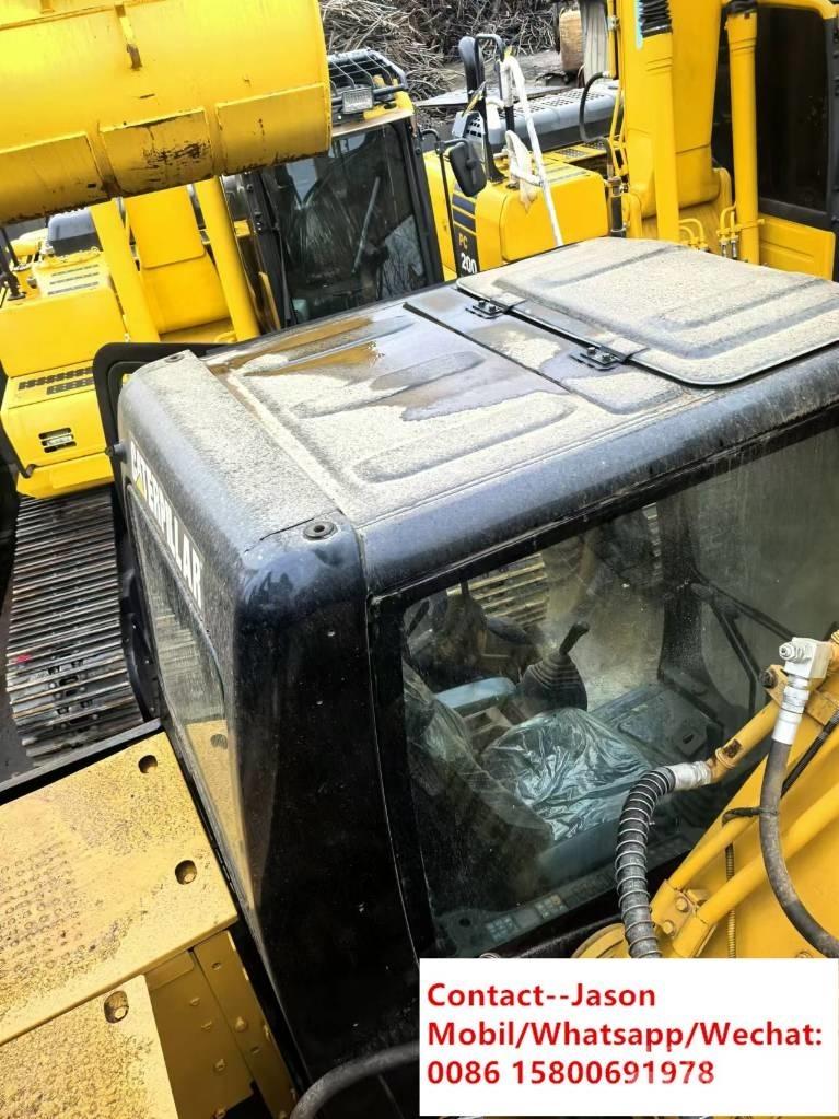 CAT 320 D Верижен екскаватор