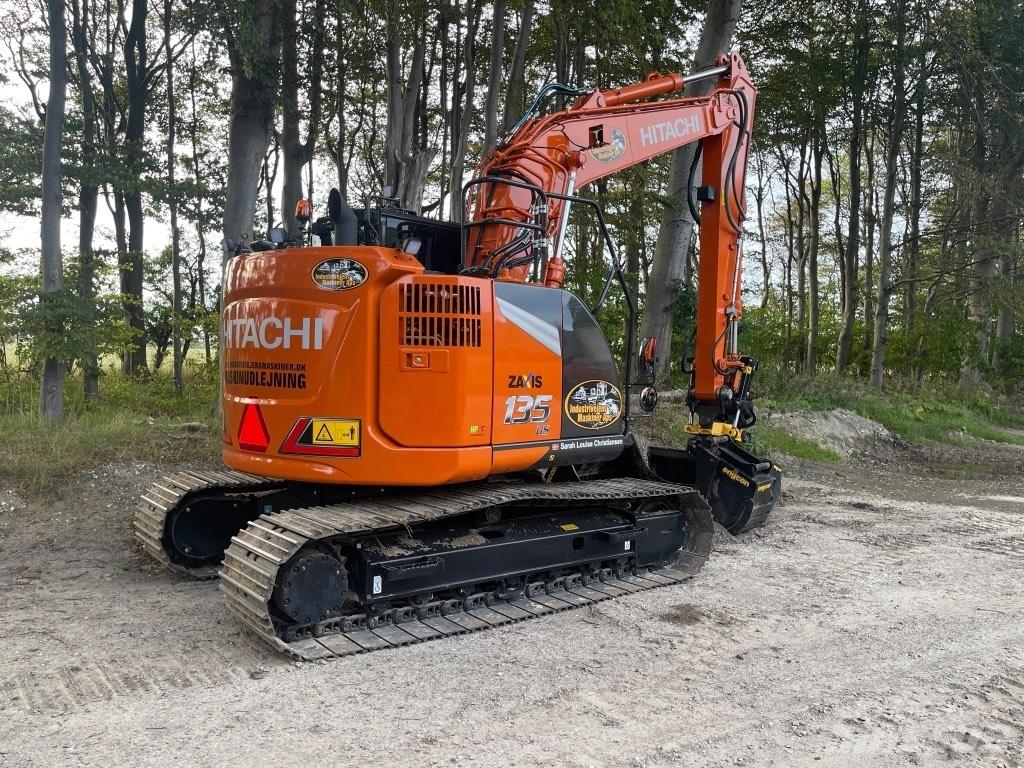 Hitachi ZX 135 US-7 Верижен екскаватор