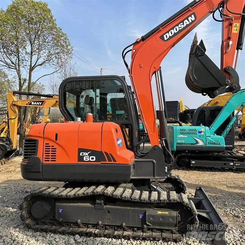 Doosan DX 60 Верижен екскаватор