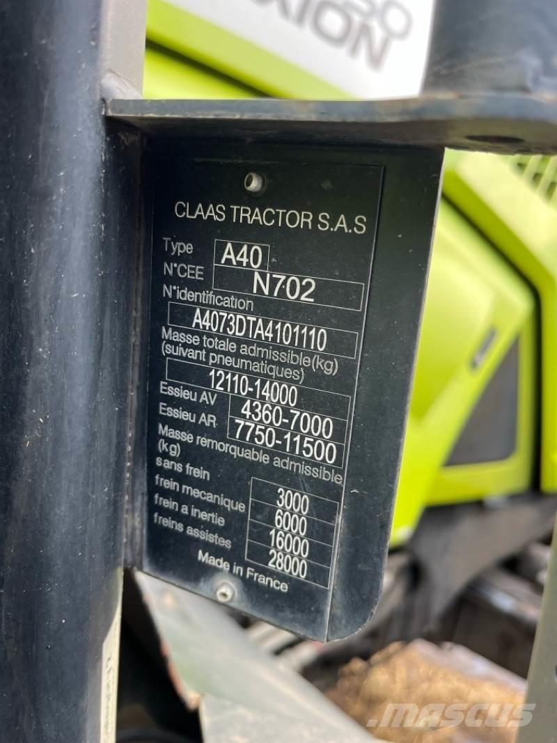 CLAAS Axion 850 Трактори