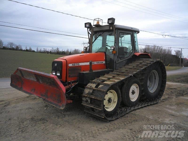 Massey Ferguson 4270 Трактори