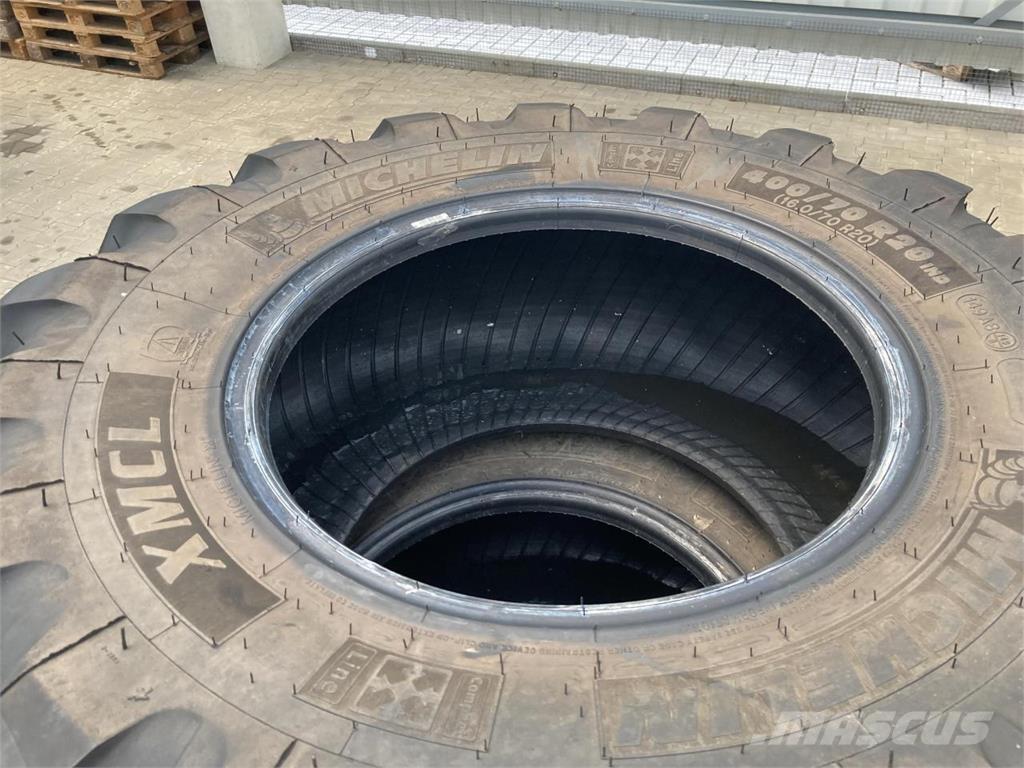 Michelin 400/70R20 Колелета/Гуми