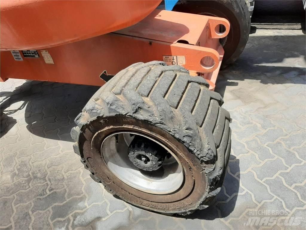 JLG 450AJ Съчленени стрелови подемници