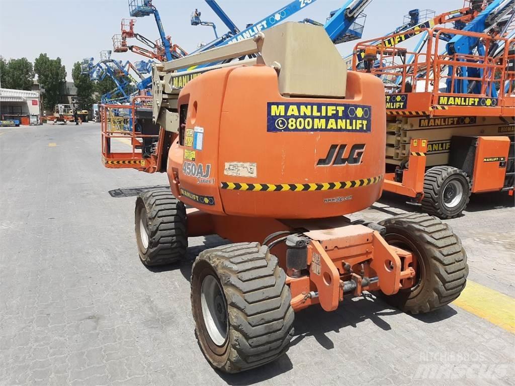 JLG 450AJ Съчленени стрелови подемници