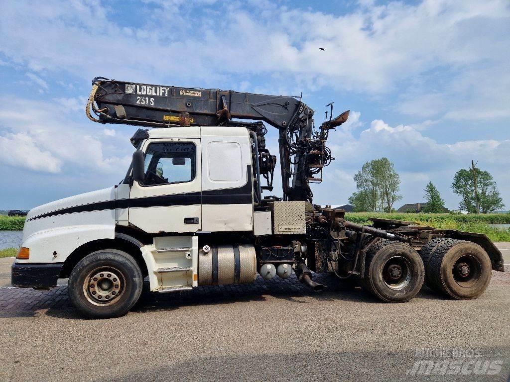 Volvo NH12.460 Влекачи