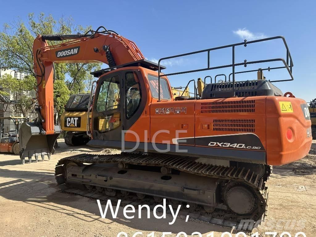 Doosan DX 340 Средни екскаватори 7т - 12т