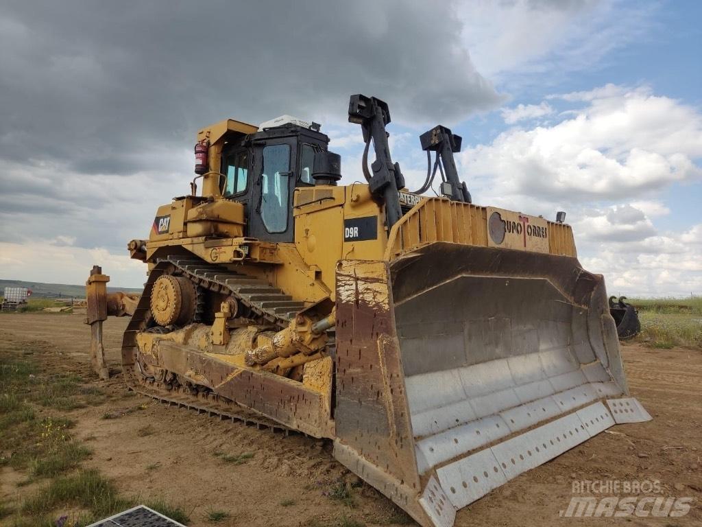 CAT D 9 R Верижни булдозери
