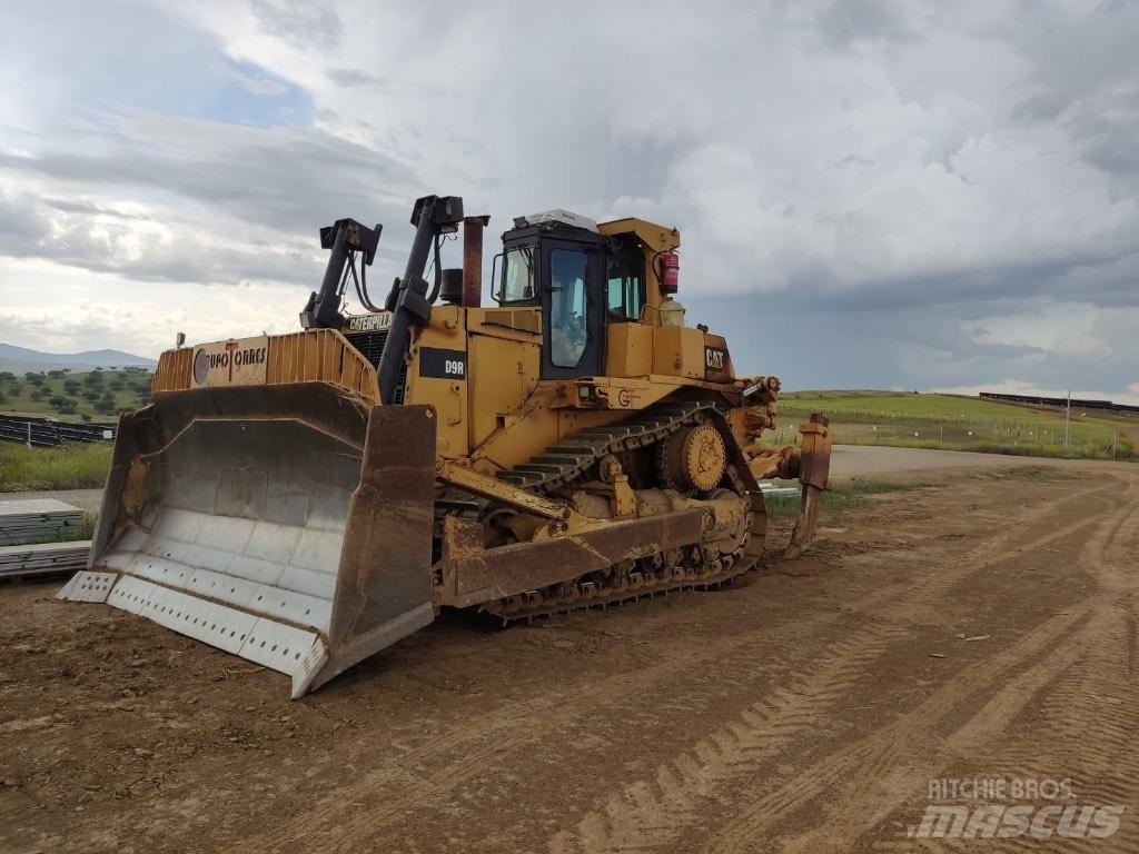 CAT D 9 R Верижни булдозери
