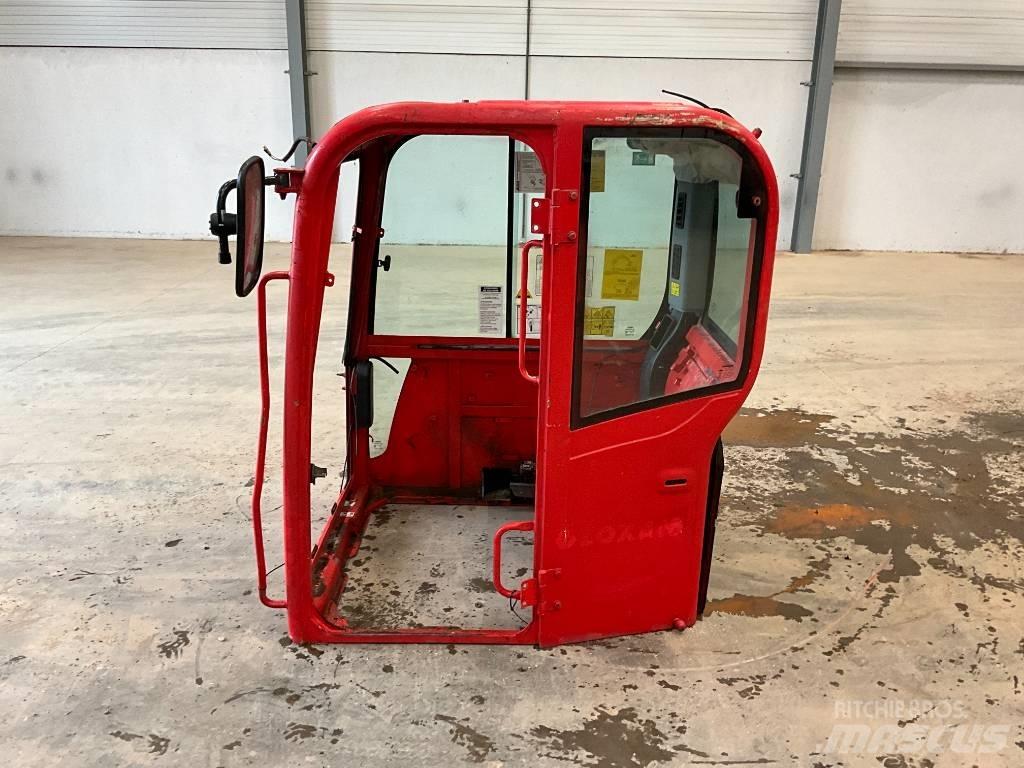 Bobcat E 80 Кабина