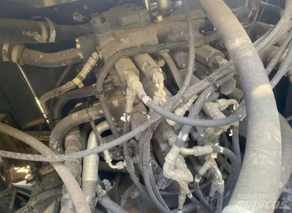 Sumitomo SH240LC Верижен екскаватор