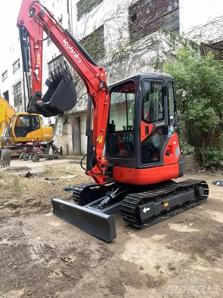 Kubota U35 Мини екскаватори < 7 т