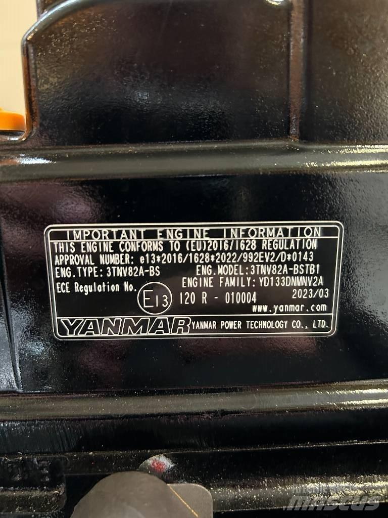 Yanmar 3TNV82 A Двигатели