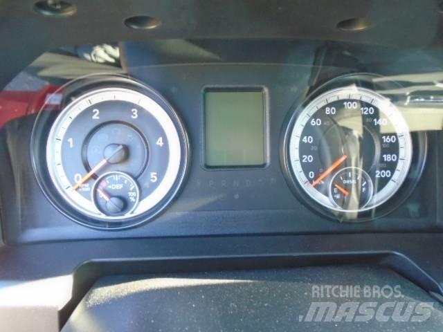 Dodge Ram 5500 Автомобили за пътна помощ
