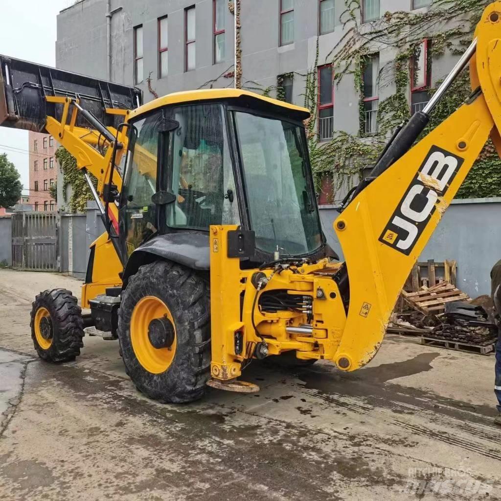 JCB 3 CX Товарач със заден ексватор