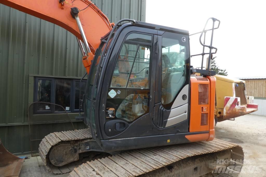 Hitachi ZX 135 US-6 Верижен екскаватор