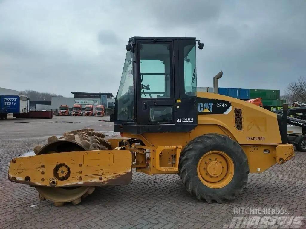 CAT CP 44 Еднобарабанни ролки
