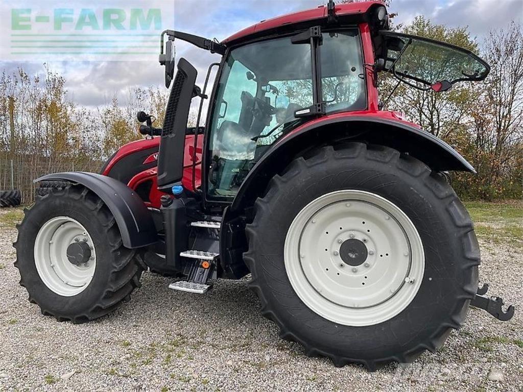 Valtra n155e aktiv Трактори