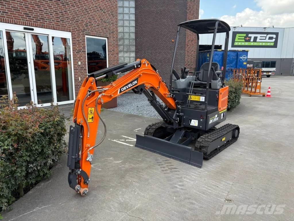Develon DX20ZE Мини екскаватори < 7 т