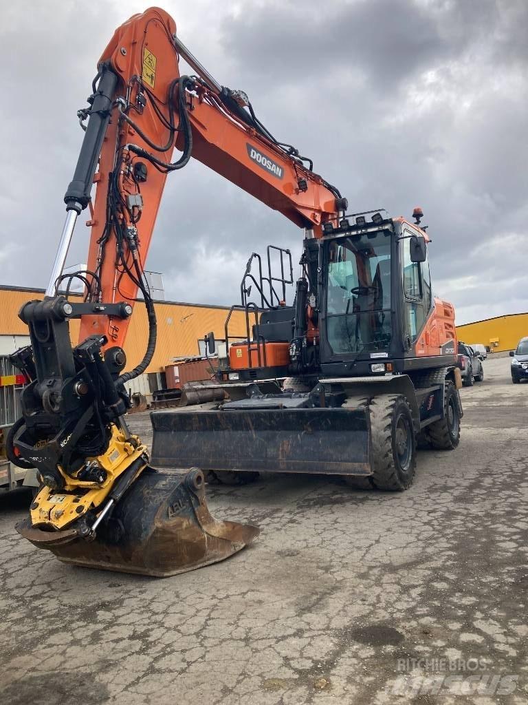 Doosan DX 170 W Колесни екскаватори