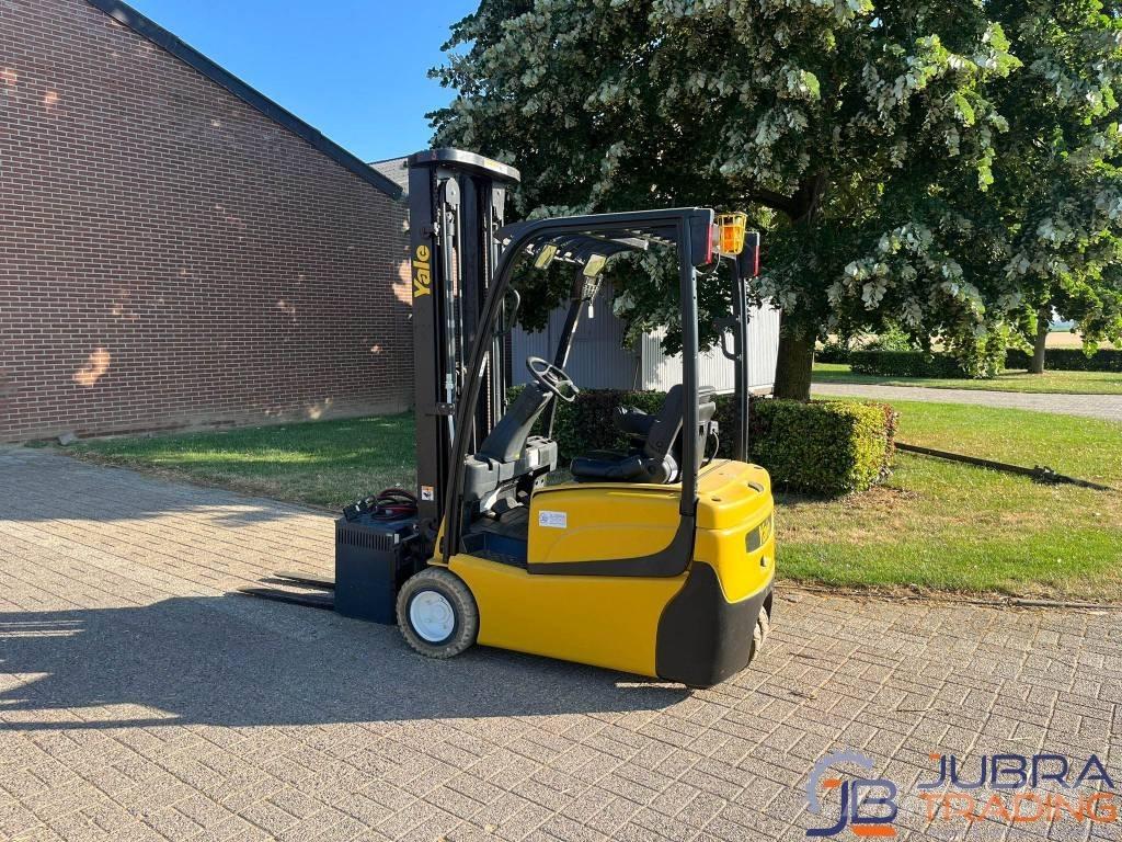 Yale ERP16VT Електрически вилични кари-повдигачи