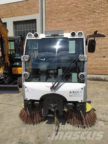 Bucher CC 2020 Автоматични метачки с четки