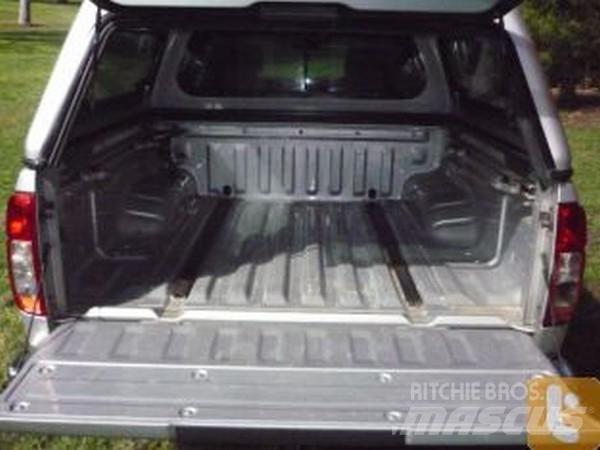 Nissan NAVARA ST-X Ванове за доставки
