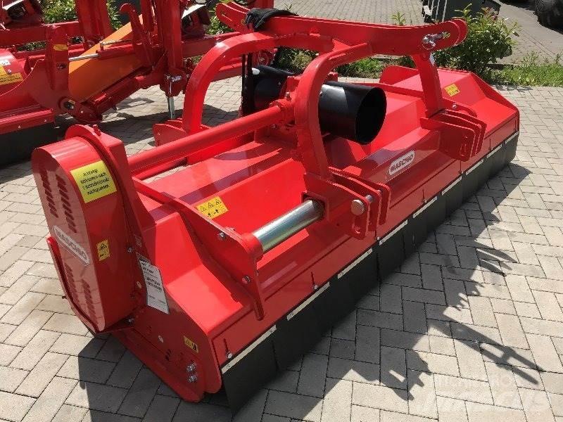 Maschio Bufalo 280 Друга техника за жънене на фураж