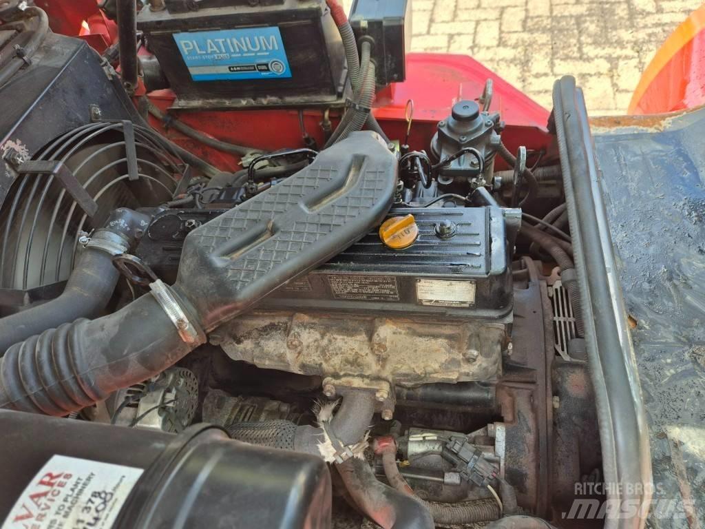 Manitou MI30D S1E3 Дизелови камиони