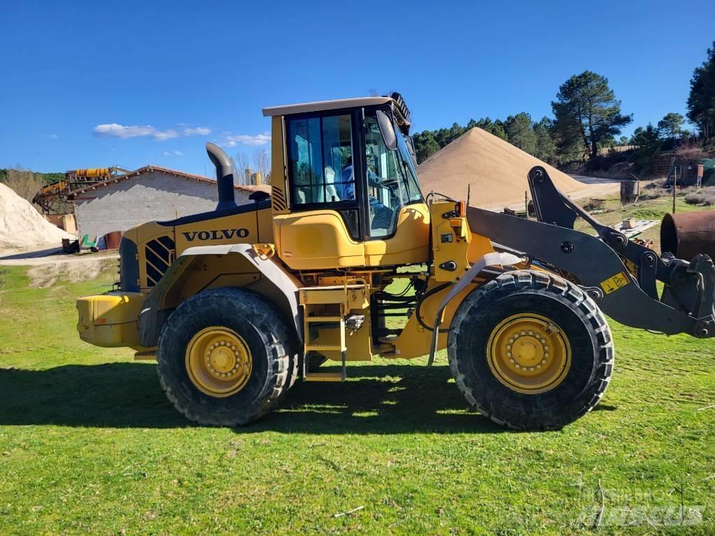 Volvo L90f Колесни товарачи