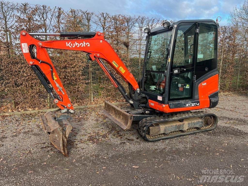 Kubota KX027-4 Мини екскаватори < 7 т