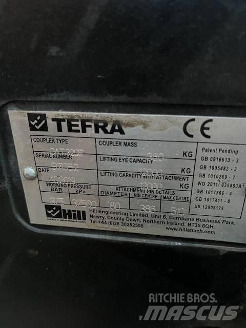  Tefra CAT 320E Бързи съединители