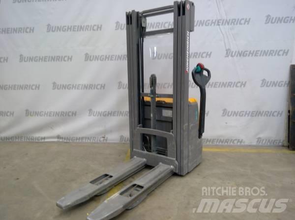 Jungheinrich EJC 112 Колички високоповдигачи с теглич