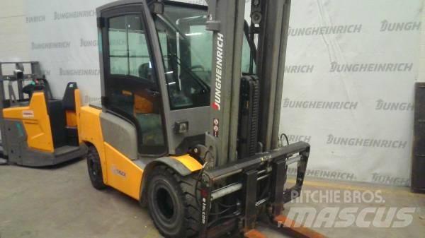Jungheinrich DFG 430 Дизелови камиони