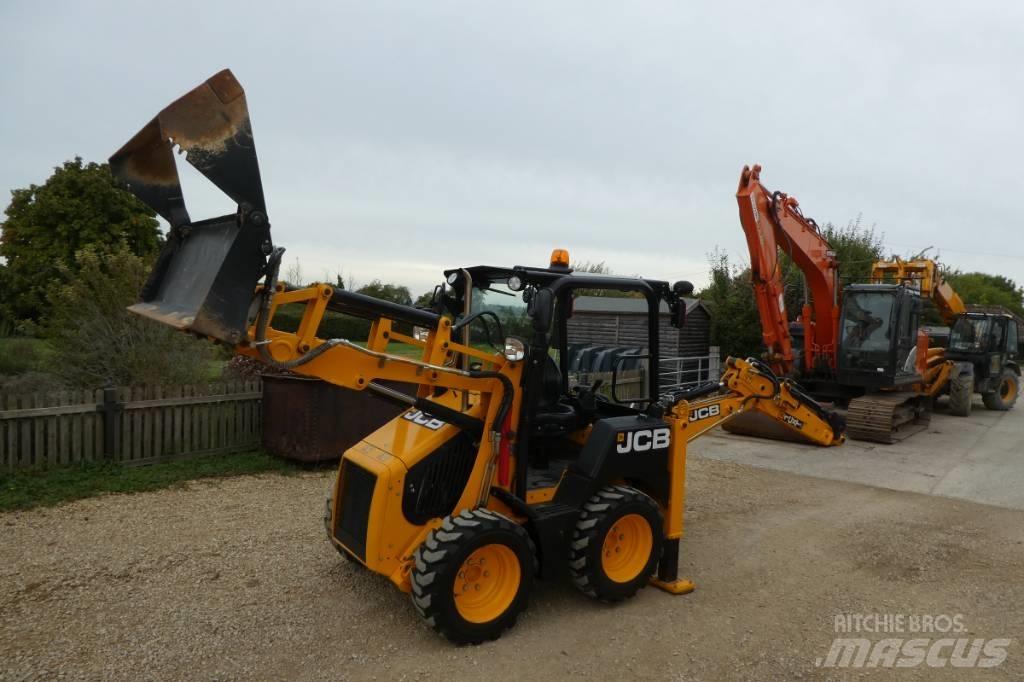 JCB 1 CX Товарач със заден ексватор