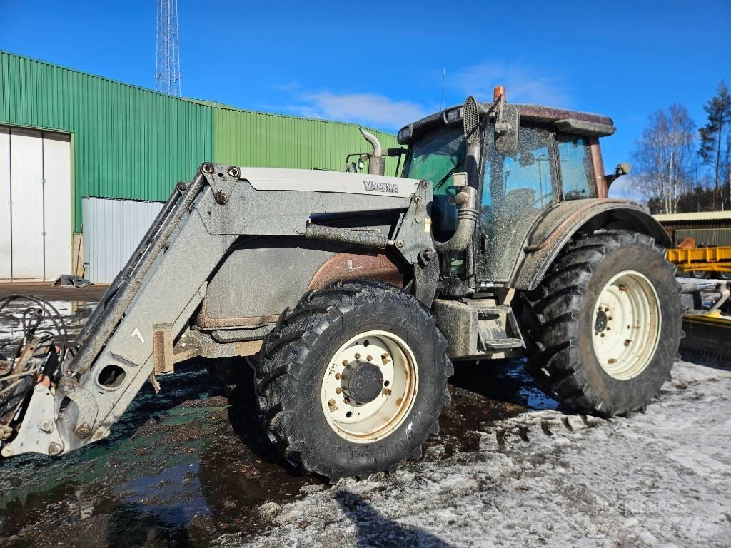 Valtra T171 Трактори